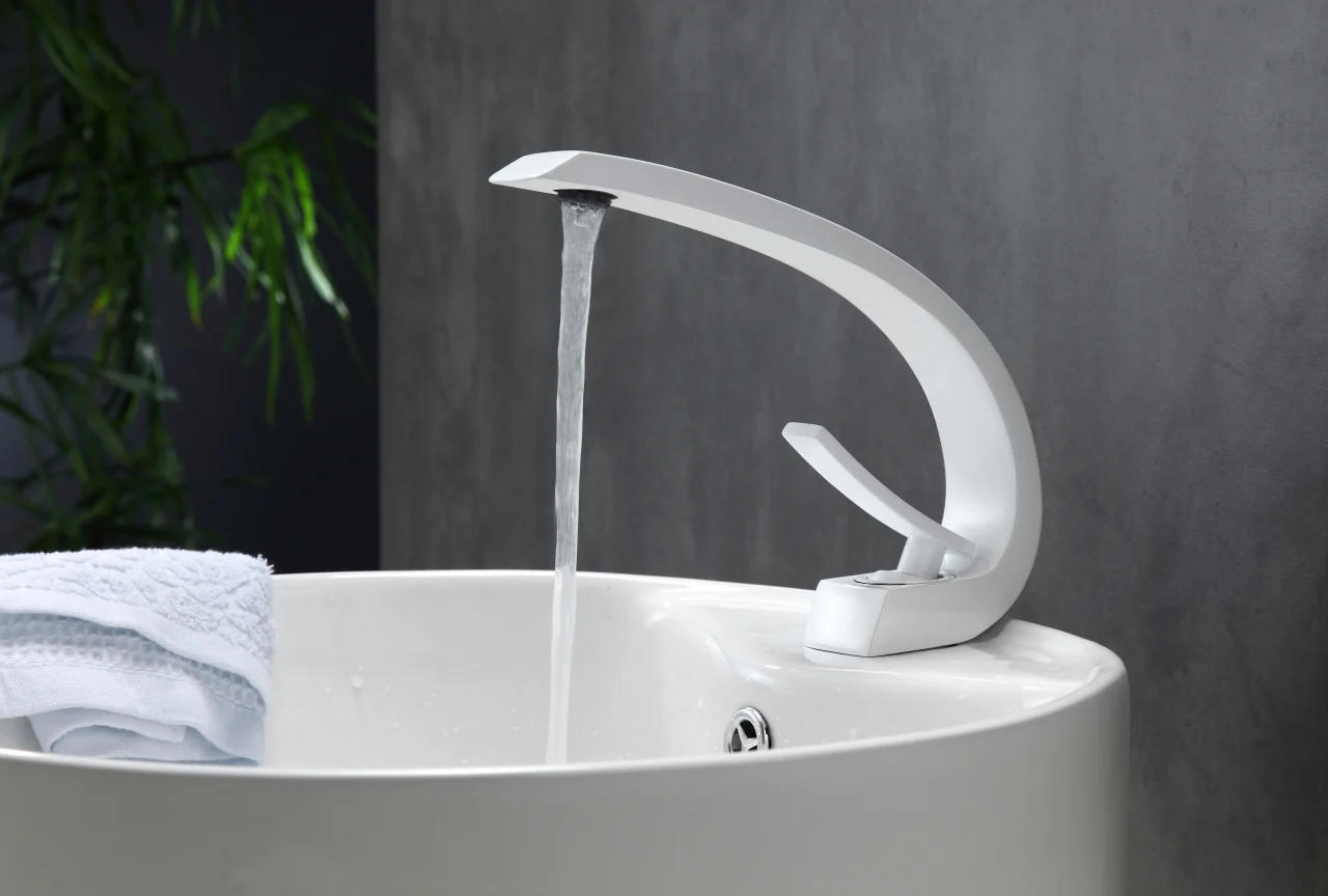 Kubebath Aqua Arcco Single Hole Mount Bathroom Vanity Faucet - Image 6