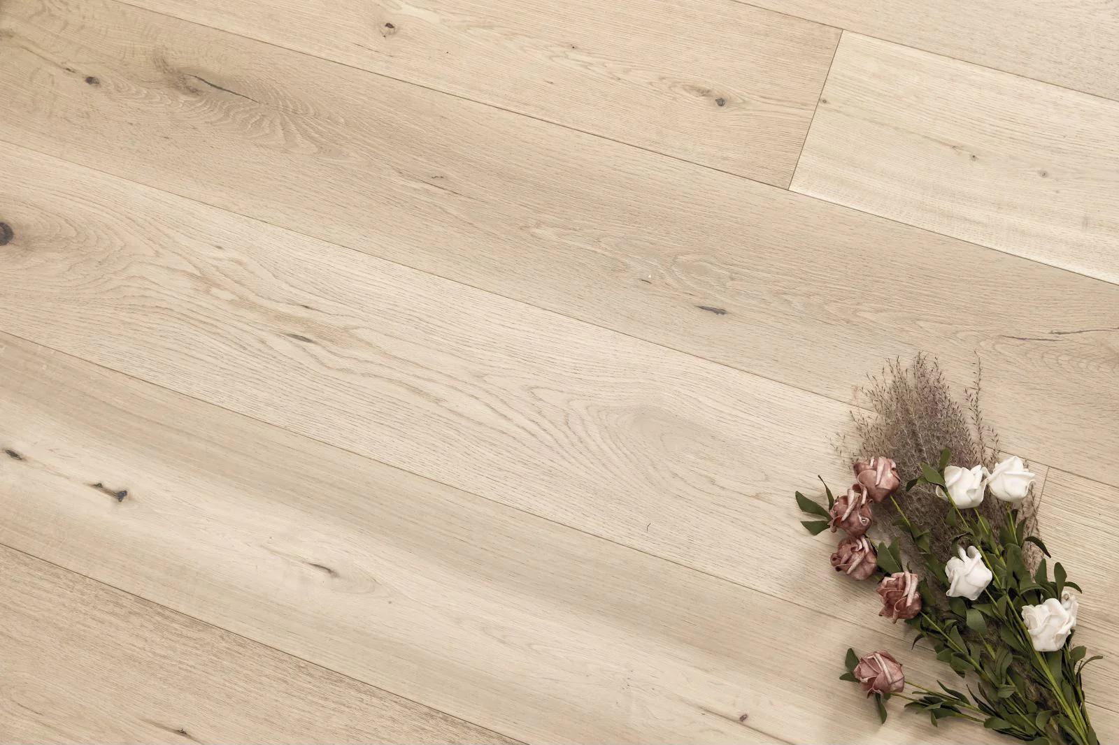 European White Oak-Banff Rustic @4.19/sf, ABCD @5.39/sf, ABC @6.19/sf & AB @7.39/sf - Image 2